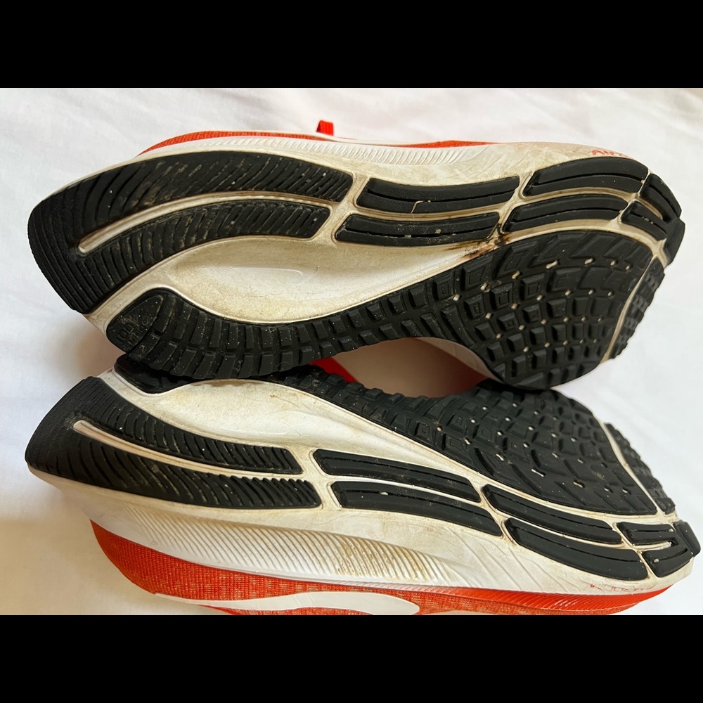 Nike Pegasus 37 size 8 women’s - Picture 2 of 4